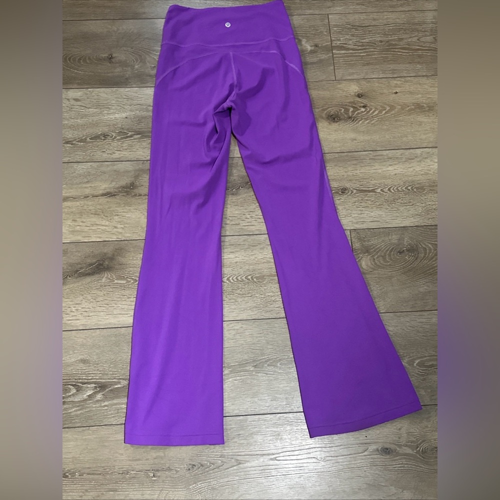 Lululemon Groove Super High Rise Flare Leggings - Picture 9 of 13